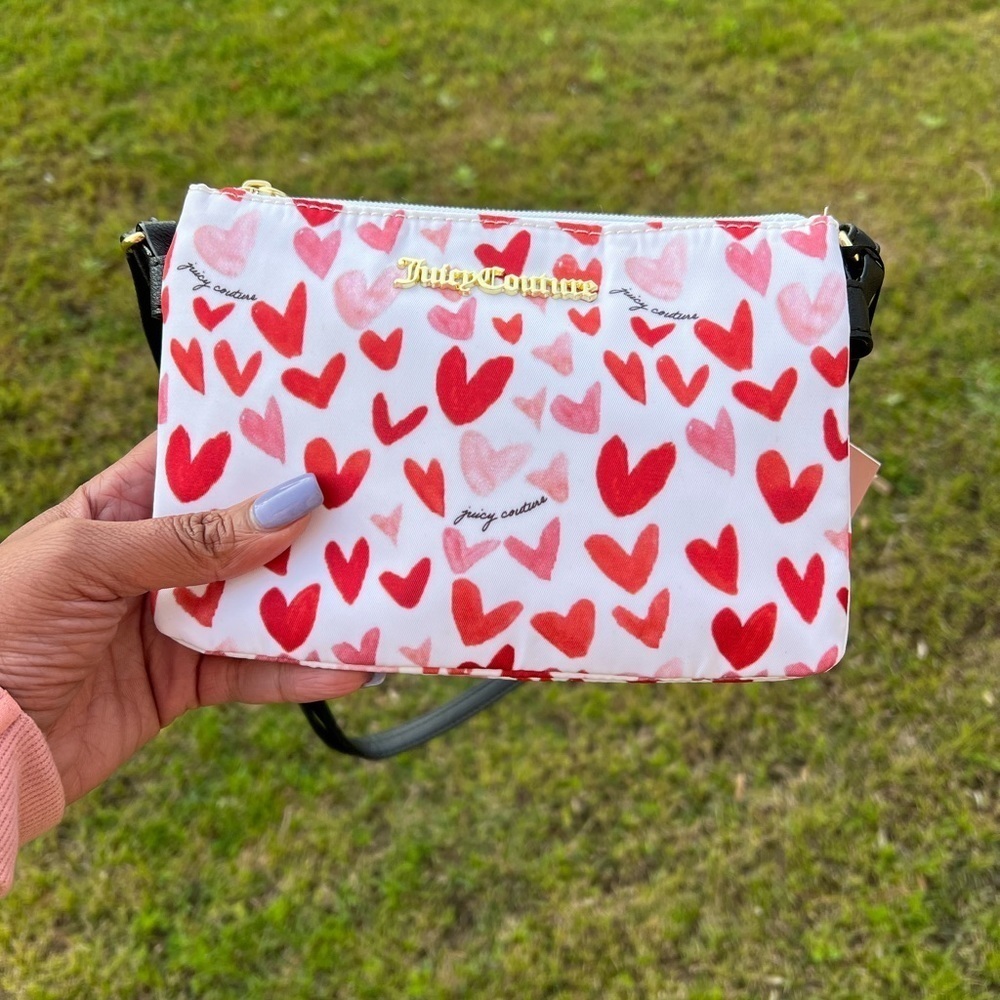 JUICY COUTURE heart purse , NWT​​